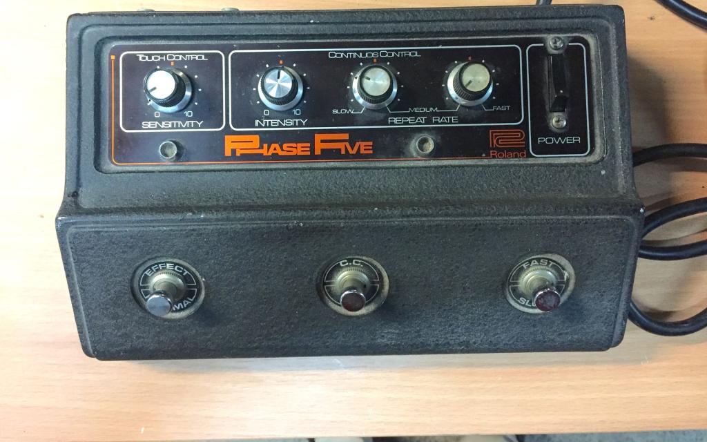 Roland AP-5 Phase Five Phaser Effects Pedal | smem